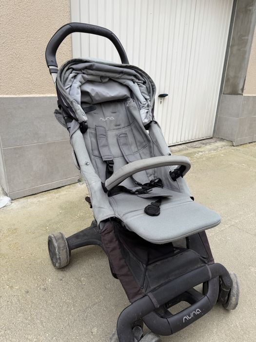 Бебешка количка Nuna