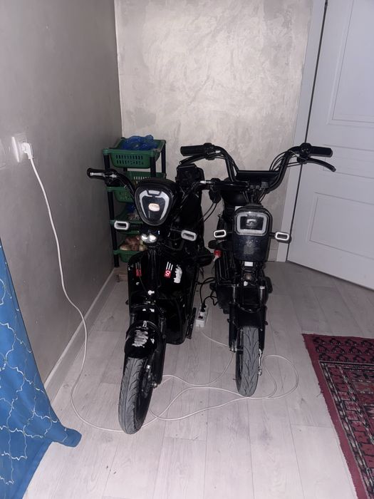 2 скутер сатылады