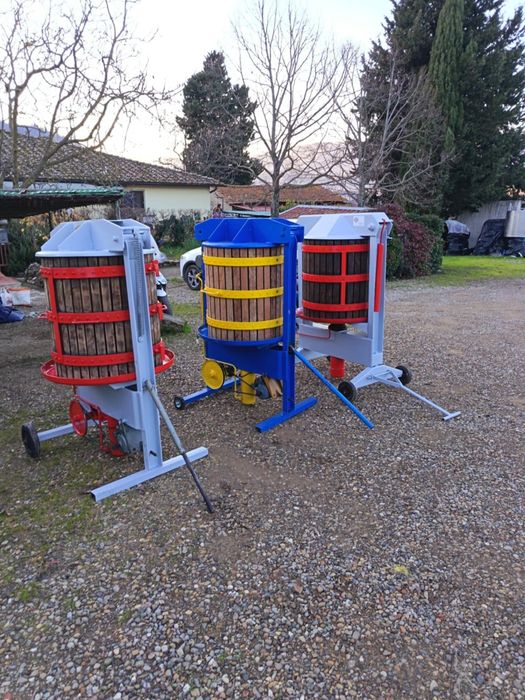 Teasc struguri hidraulic electric