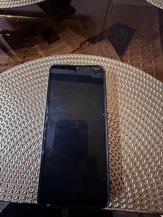 Samsung 124 Гб хорошее состояние
