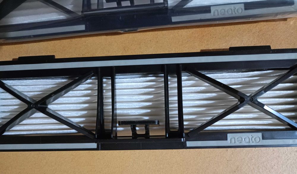 Консумативи за прахосмукачка-робот Neato Robotics Botvac D7 Connected