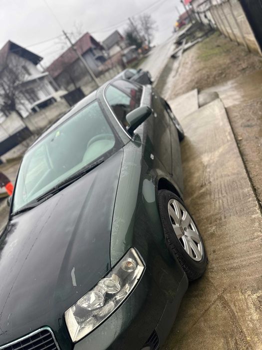 Vând audi A4 B6 negociabil
