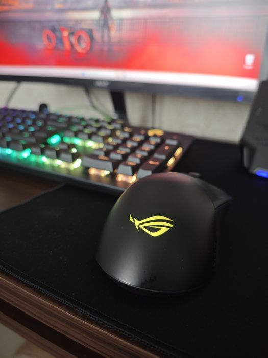 Геймърска Мишка ASUS ROG Gladius III Wireless AimPoint