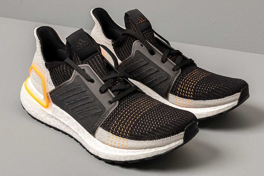 Adidas UltraBoost 19 «Trace Cargo»
