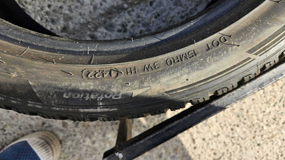 225/45 R18 • Iarna • Hankook Winter Icept evo 3 95V XL | 4 buc | DOT 2022 | Pret/buc