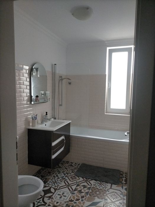 Proprietar inchiriez apartament