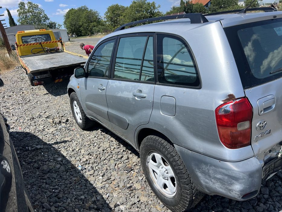 Тойота Рав 4 на части 2 дизел 116кс