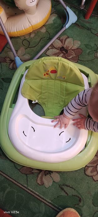 Продам Ходунки babyton