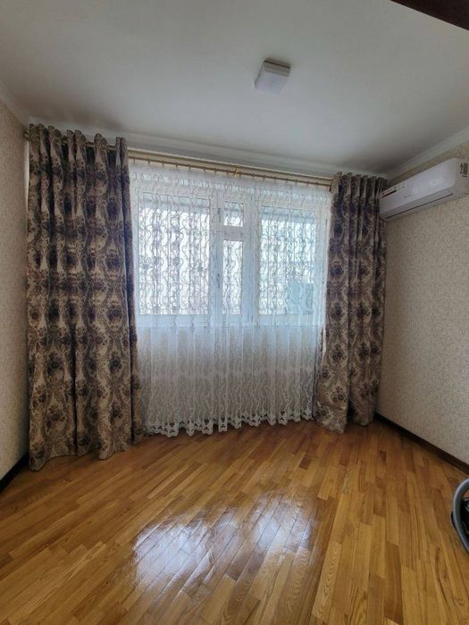 Сдается 1 ком Метро Ойбек