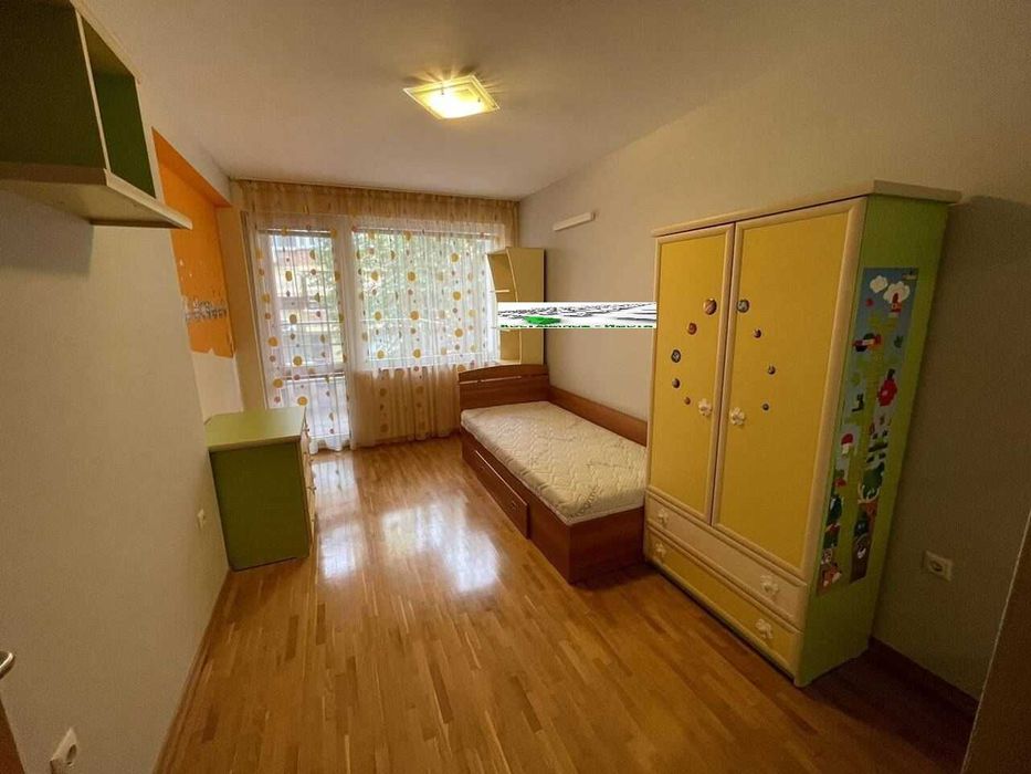 Дава се под наем Тристаен апартамент в Пловдив, Център - 90 кв.м за 586.5 € - Снимка #4