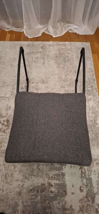 Set 4 scaune bucatarie, tapitate, stare f buna