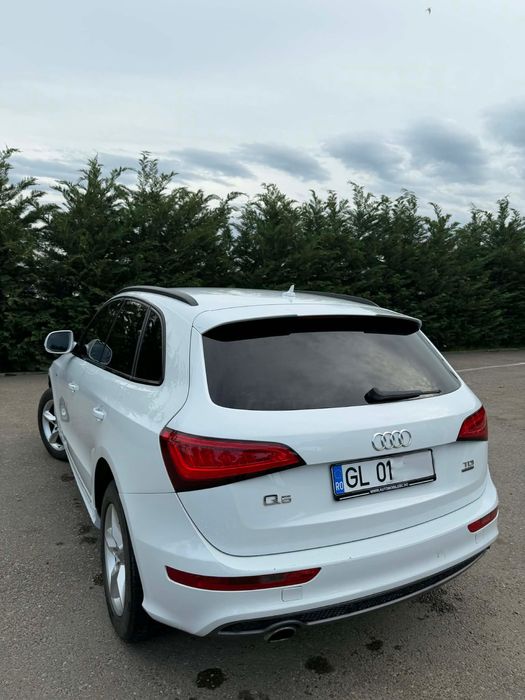 Audi Q5 S line 2.0 TDI Quattro 4x4