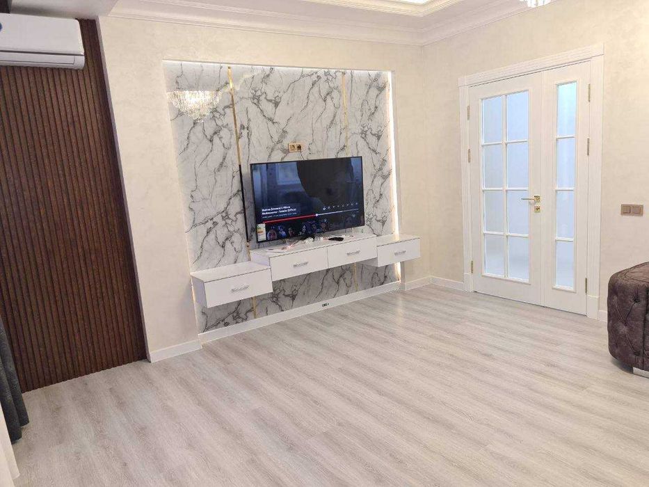 Айбек • Inter Nation • 2-комн • 56 м² • этаж 2/4 • [M:0389]