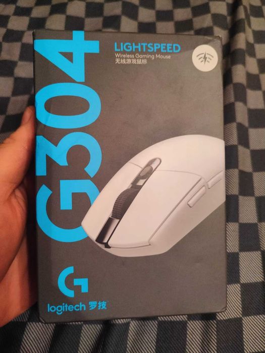Игровая мышь Logitech G304 Lightspeed