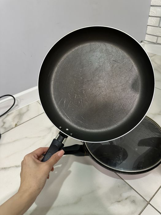 мультиварка + 2шт сковородка