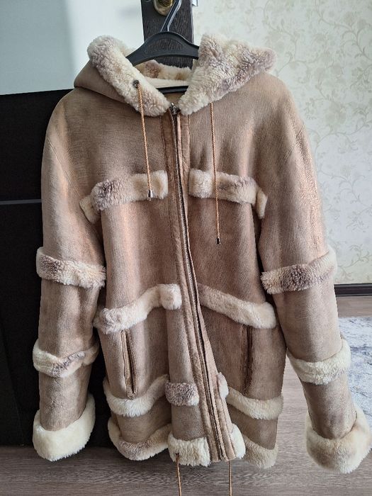 Продам дублёнку двухсторонюю