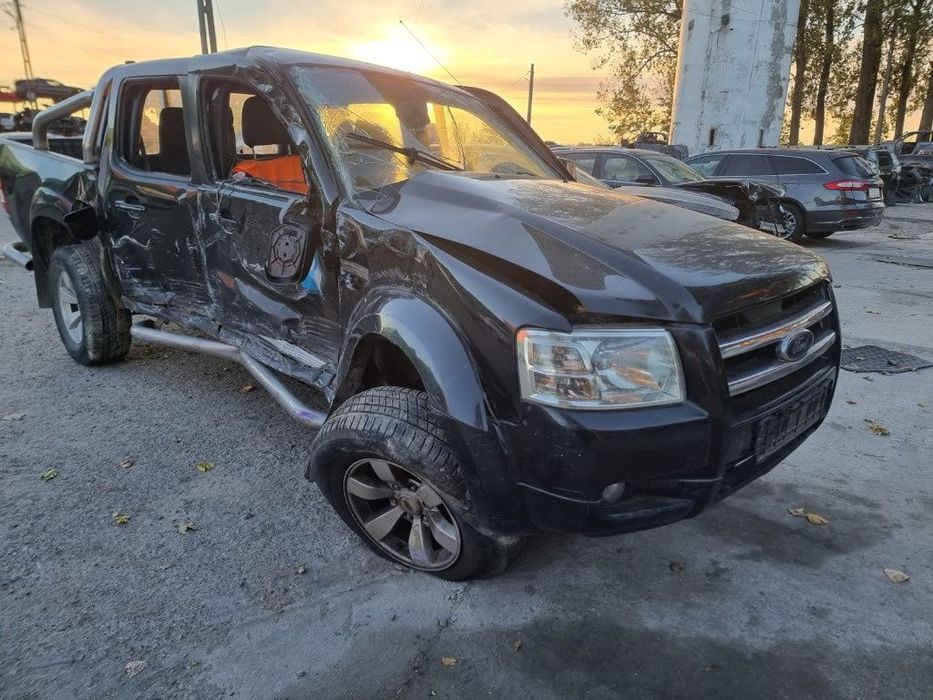 motoras macara geam ansamblu stergatoare bloc lumini etrier frana stanga dreapta fata spate punte spate galerie evacuare admisie planetara fuzeta bascula stanga dreapta fata spate Ford Ranger motor 2.5 tdci 143 cp WLAA dezmembrazi dezmembrez