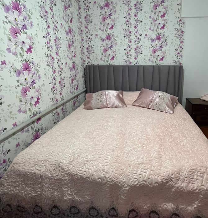 Продам кровать 2на2