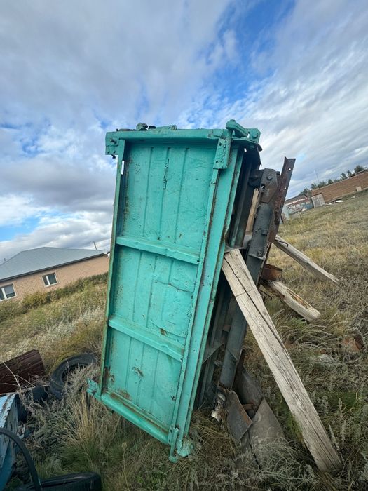 Кузов ЗИЛ в сборе