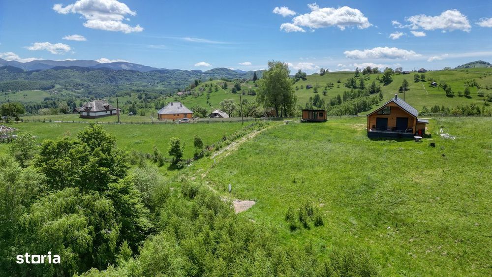 Teren intravilan 1400 mp in satul Pestera, Comuna Moieciu, zona Bran