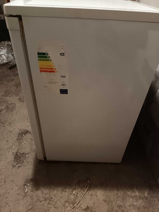 Frigider dimensiuni reduse