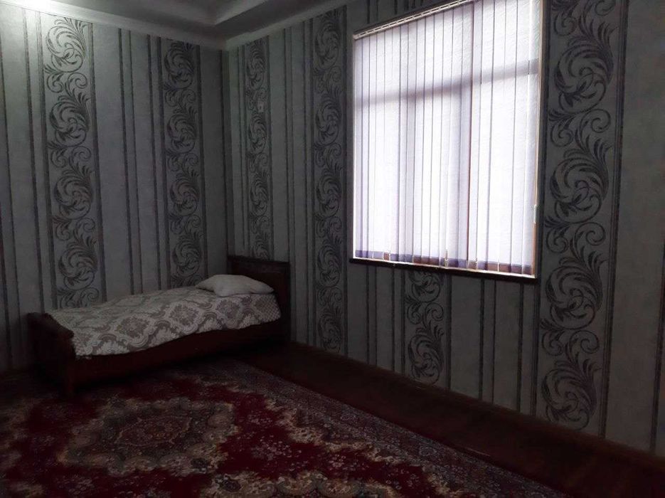 Участок с домом. 8 соток