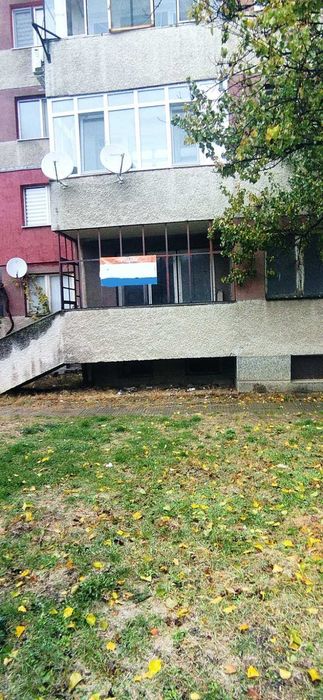 Продава се Тристаен апартамент в Попово - 90 кв.м за 545 €/кв.м - Снимка #2