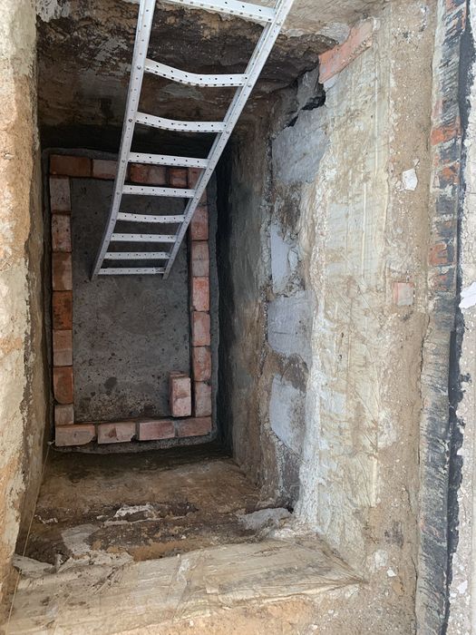 Продам участок с недостроенным домом