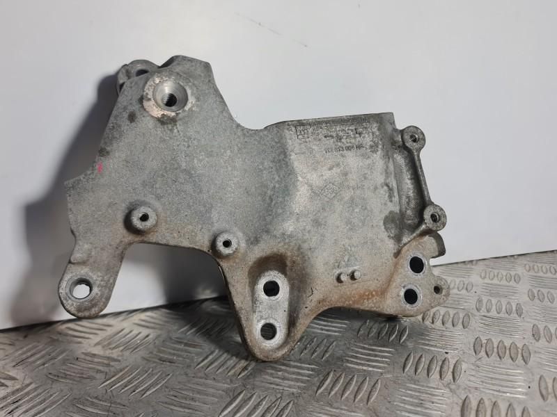 Tampon motor Opel Vivaro B 1.6 cdti