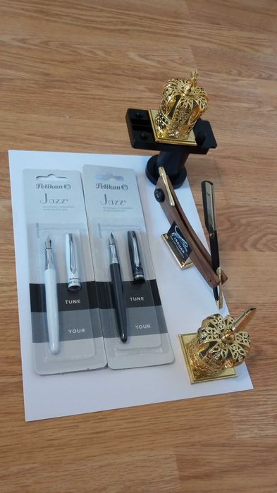 Stilouri Pelikan+monezi vechi