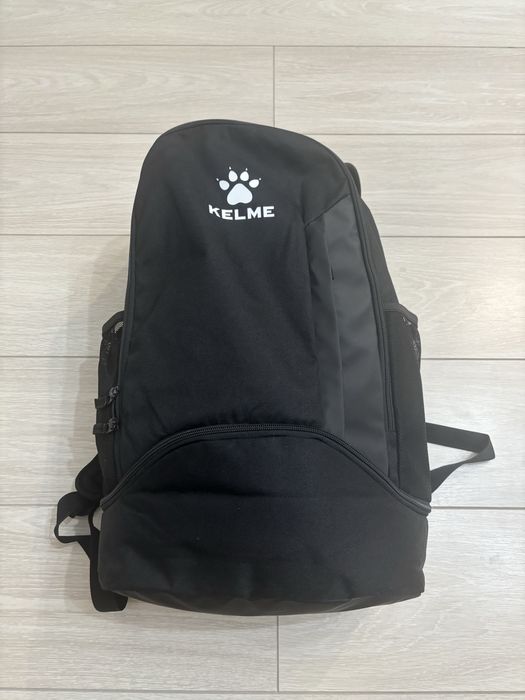 Продам рюкзак Kelme
