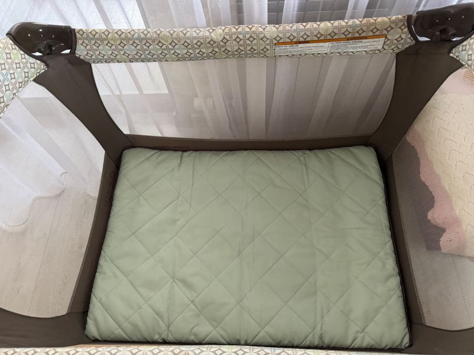 Продам кроватку трансформер Graco Pack Play