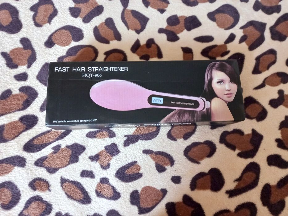 Perie pentru îndreptat părul