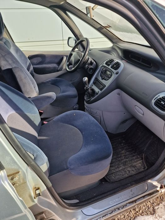 Citroen Picasso 2.0hdi фейслифт на части