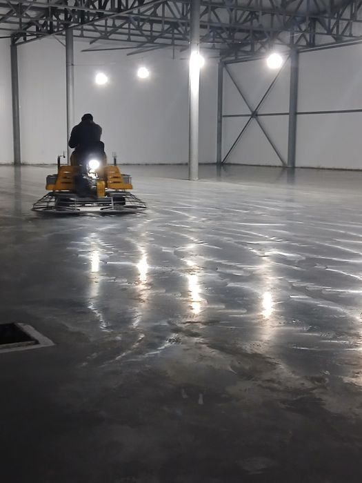 Styashka vertolyot topping pola xizmatiti