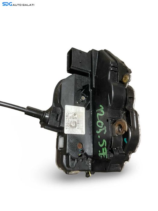 Broasca Incuietoare pentru Usa Portiera Stanga Fata Opel Astra J 2009 - 2015 Cod 13503801 [B4862]