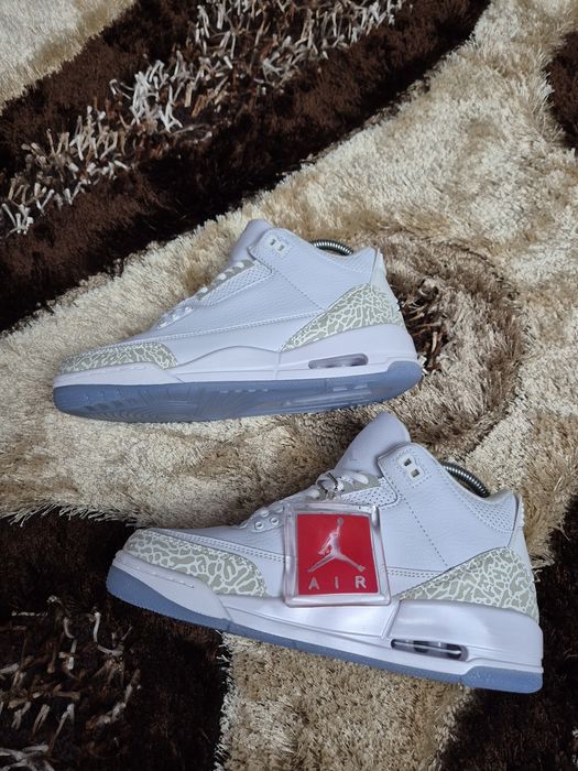 Nike Air Jordan 3 Retro "Triple White" - Mărimea 40 - Noi