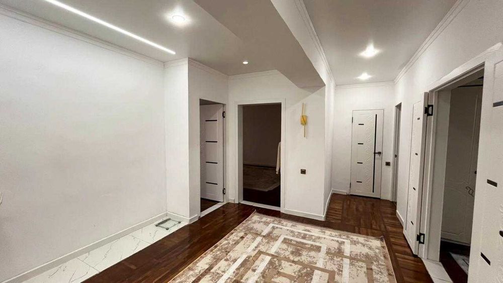 Продается 4х комнатная квартира