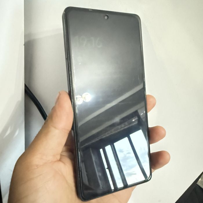 Redmi note 13pro 4G 12/256gb sotiladi