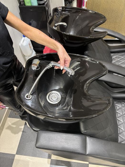 Фризьорски мивки