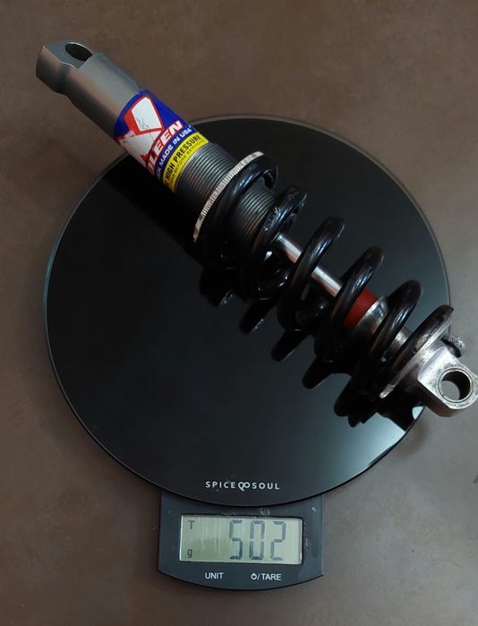 Заден амортисьор Noleen.