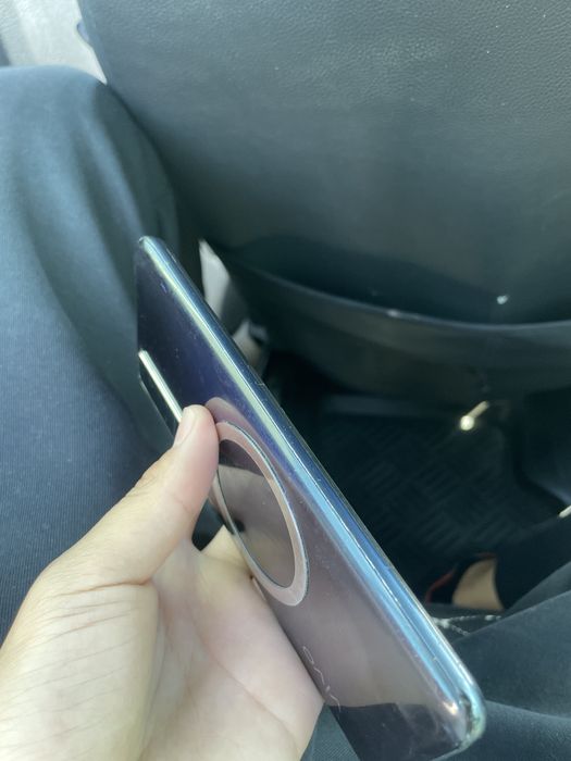 Vivo Y53s.