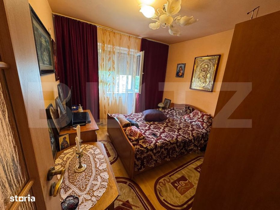 Apartament 3 camere, decomandat | Micro 7, Hunedoara | Etaj 2