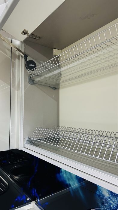 Кухонный гарнитур , распродажа.