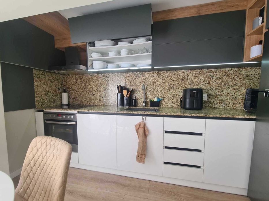 Продава се Двустаен апартамент в Хасково, Овчарски - 60 кв.м за 867 €/кв.м - Снимка #3