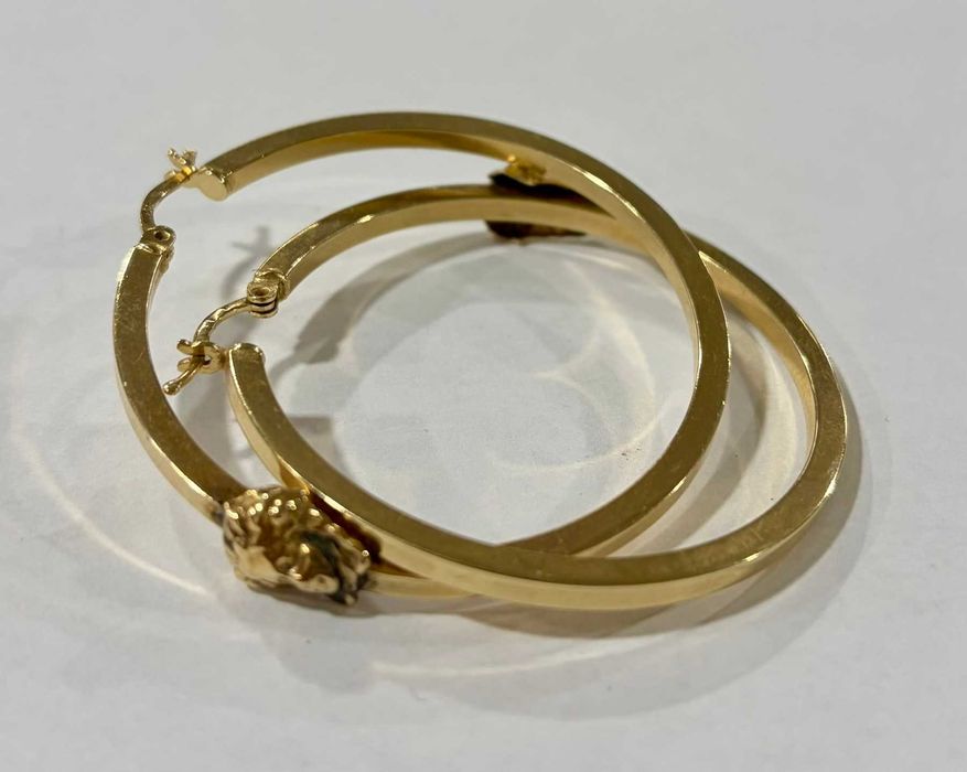 Златни обеци 5.3 грама 14 карата.