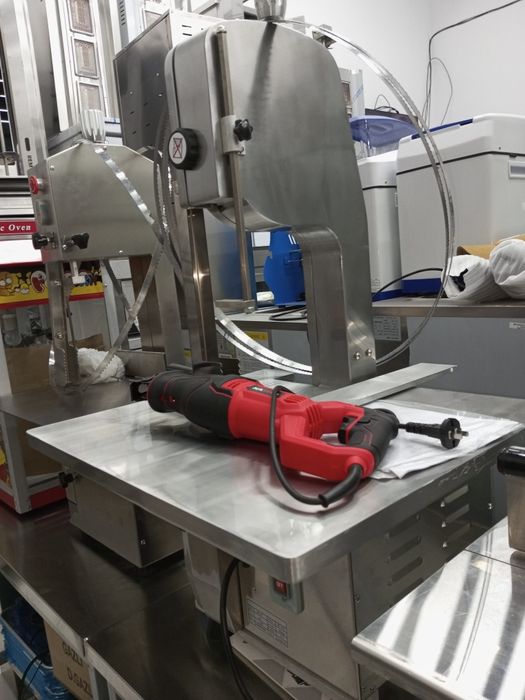 Suyak arra 100 foiz suyakni tekis kesib beruvchi uskuna