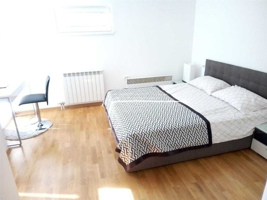 Дава се под наем Двустаен апартамент в София, Витоша - 56 кв.м за 510 € - Снимка #2