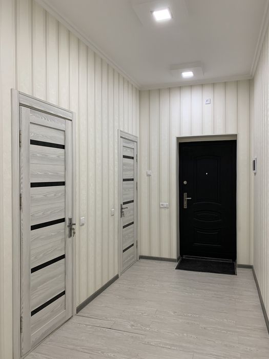 Проодаю новостройку в Сергели напротив машинного базара 3-х комнатная