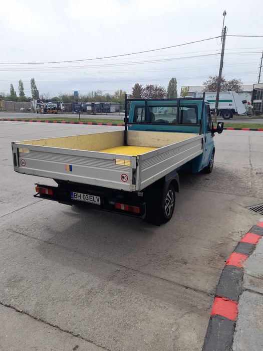 Ford Tranzit an 2003